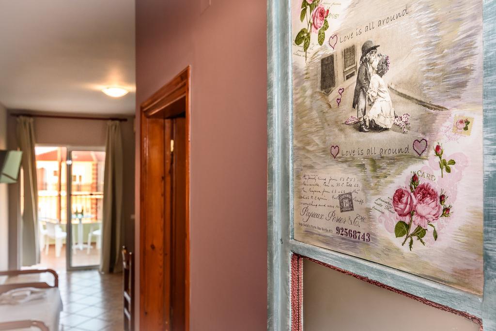 Irinoula Dreams Apartment คอลิมวาริออน ภายนอก รูปภาพ