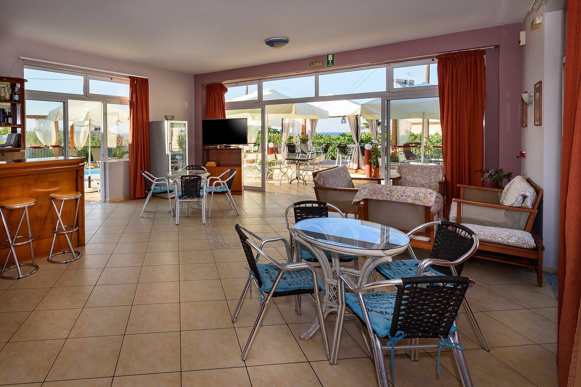 Irinoula Dreams Apartment คอลิมวาริออน ภายนอก รูปภาพ